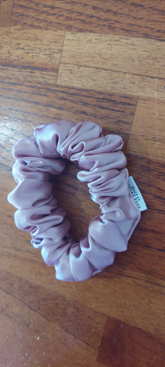 Rose pink mini scrunchie