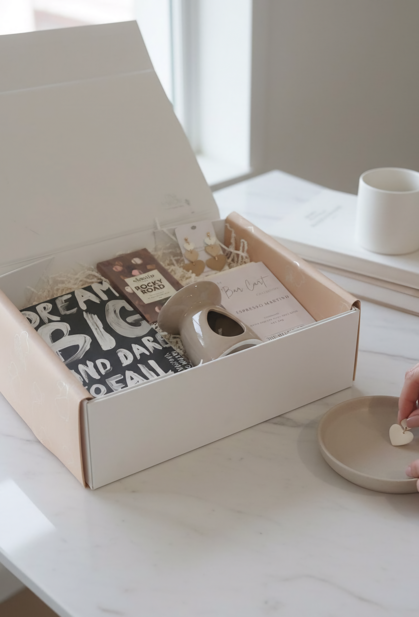 Bliss Relaxation Hamper - Lover of Neutrals