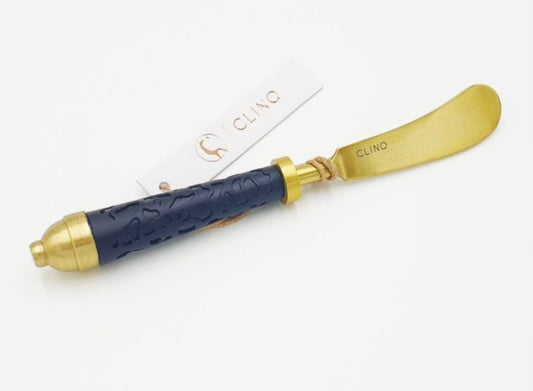 Black and Gold Spreading Knife