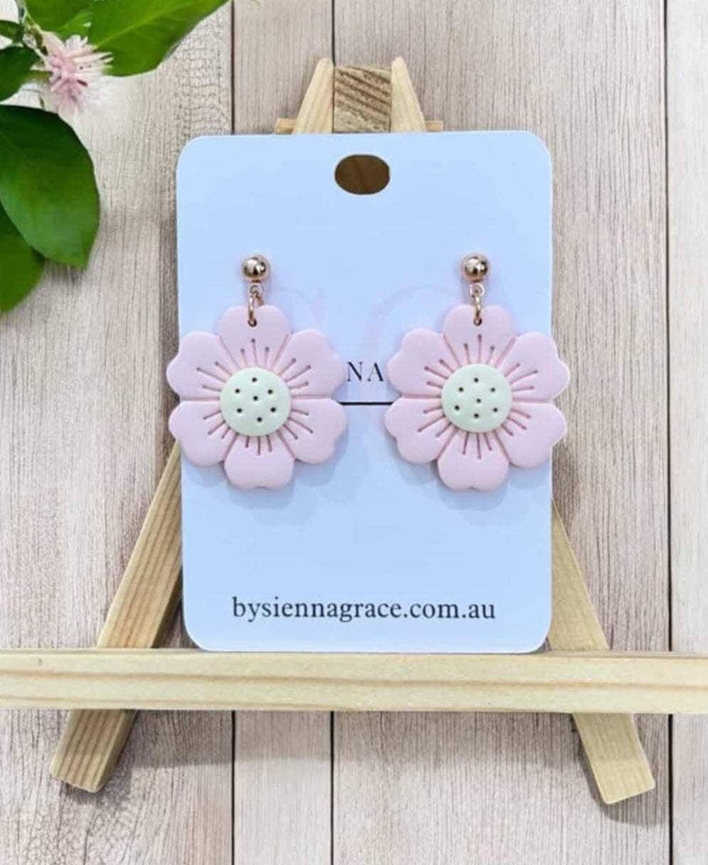 Sweet in Pink Sienna Grace Hamper Gift Box