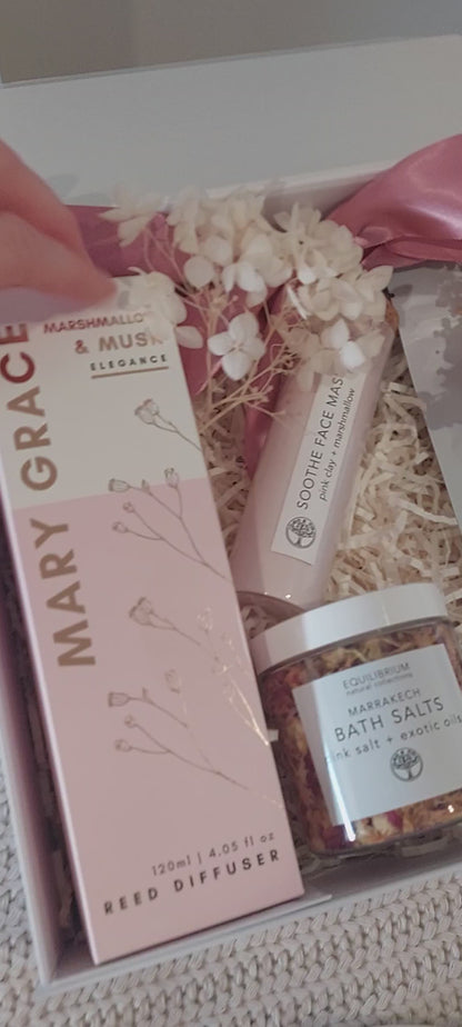 Luxe Pamper Gift Hamper Box