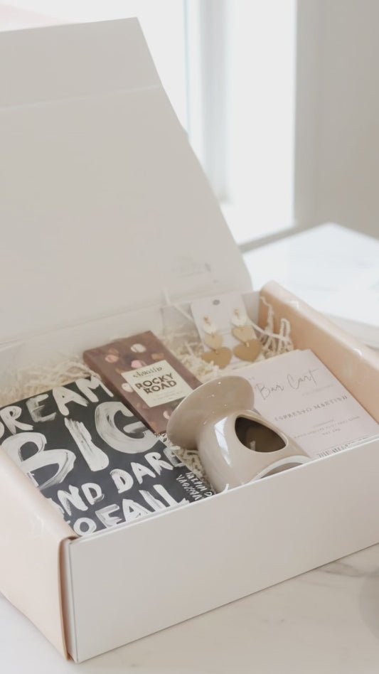 Bliss Relaxation Hamper - Lover of Neutrals
